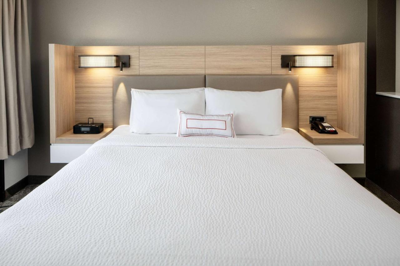 Sonesta Select Seattle Renton Suites Extérieur photo